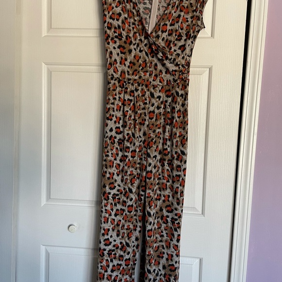 Animalistic - Picture 2 of 2